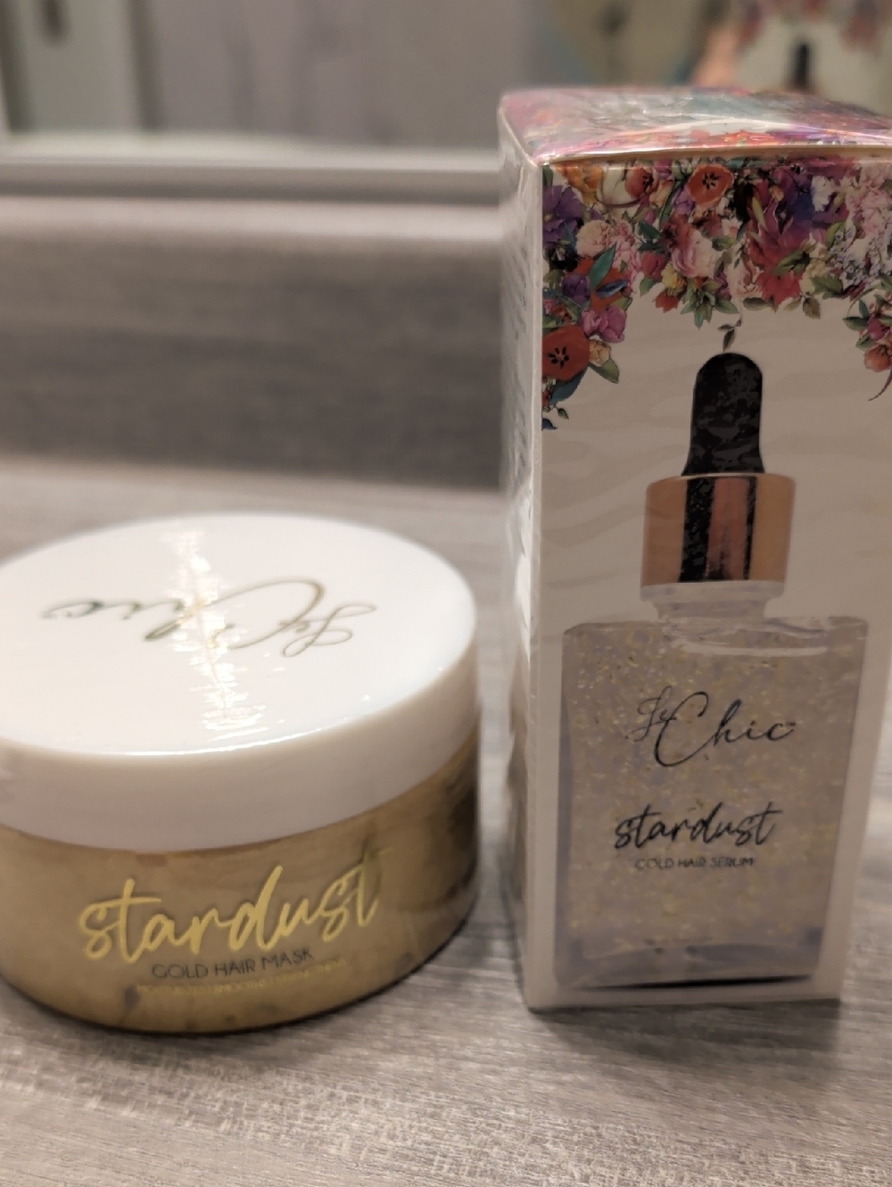Stardust Gold Hair Mask & Serum - White/Gold - Chic